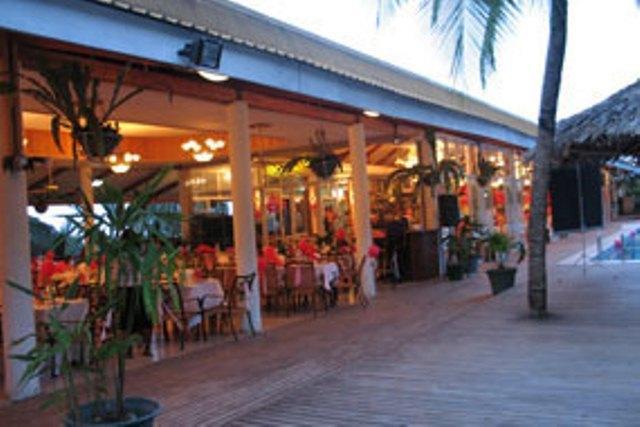 Honiara Hotel Экстерьер фото