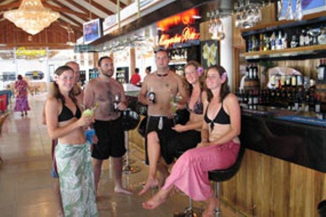 Honiara Hotel Экстерьер фото