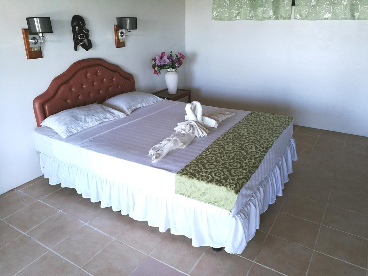 Honiara Hotel Экстерьер фото